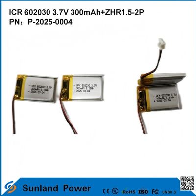 602030 3.7V 300mAh + ZHR1.5-2P بطارية من تصميم رقيق للغاية متوافقية مرنة لمختلف الأجهزة الذكية الصغيرة سماعات الأذن بلوتوث الأجهزة القابلة للارتداء والمعدات الطبية المحمولة