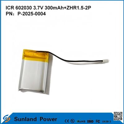 602030 3.7V 300mAh + ZHR1.5-2P بطارية من تصميم رقيق للغاية متوافقية مرنة لمختلف الأجهزة الذكية الصغيرة سماعات الأذن بلوتوث الأجهزة القابلة للارتداء والمعدات الطبية المحمولة