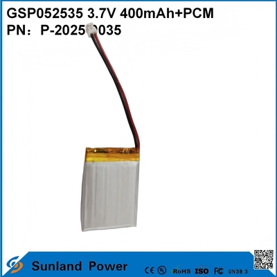 GSP052535 بطارية 3.7 فولت 400 مللي أمبير + PCM تستخدم في أجهزة الراديو ثنائية الاتجاه المدمجة، ومسجلات الصوت، وأجهزة تتبع نظام تحديد المواقع العالمي (GPS) الصغيرة، والأقلام الذكية، والأجهزة المماثلة