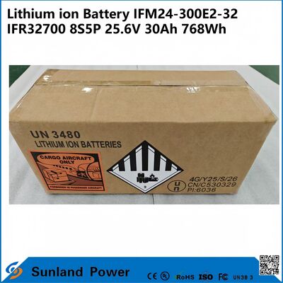 بطارية IFM Pro 25.6V 30Ah الصناعية تعمل بواسطة خلايا IFR32700 ، 8S5P ، 768Wh. تم بناؤها للسيارات المتحركة ، الروبوتات والتخزين الشمسي.