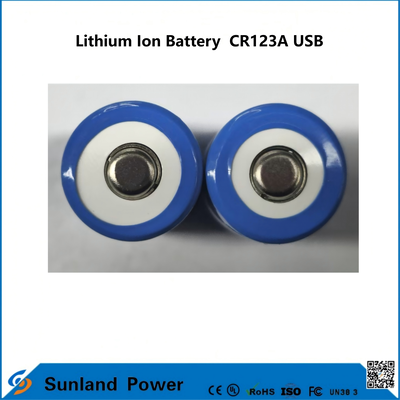 بطارية ليثيوم أيون CR123A USB قابلة لإنتاج بطاريات ليثيوم أيون قابلة لإعادة الشحن USB.